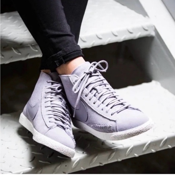 Nike Women's High-Top Sneakers in Light Purple - Picture 1 of 5